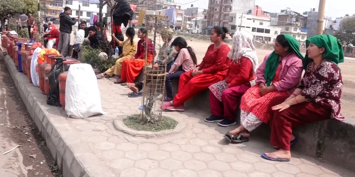 ‘ग्यास र सवारी इन्धनको कृत्रिम अभाव सिर्जना गर्नेलाई कारबाही गर्छौँ’